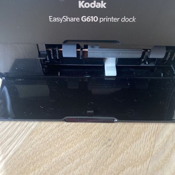Kodak EasyShare G610 Printer Dock With Power Cord & Manual - Picture 6 of 8